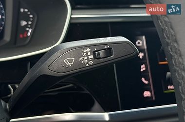 Внедорожник / Кроссовер Audi Q3 2020 в Киеве