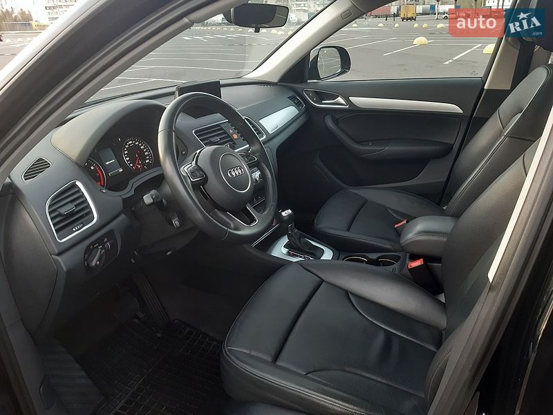 Позашляховик / Кросовер Audi Q3 2018 в Києві