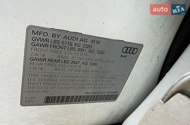 Внедорожник / Кроссовер Audi Q3 2020 в Стрые