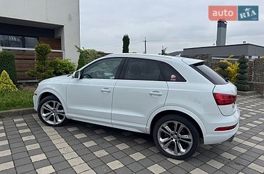 Внедорожник / Кроссовер Audi Q3 2017 в Стрые