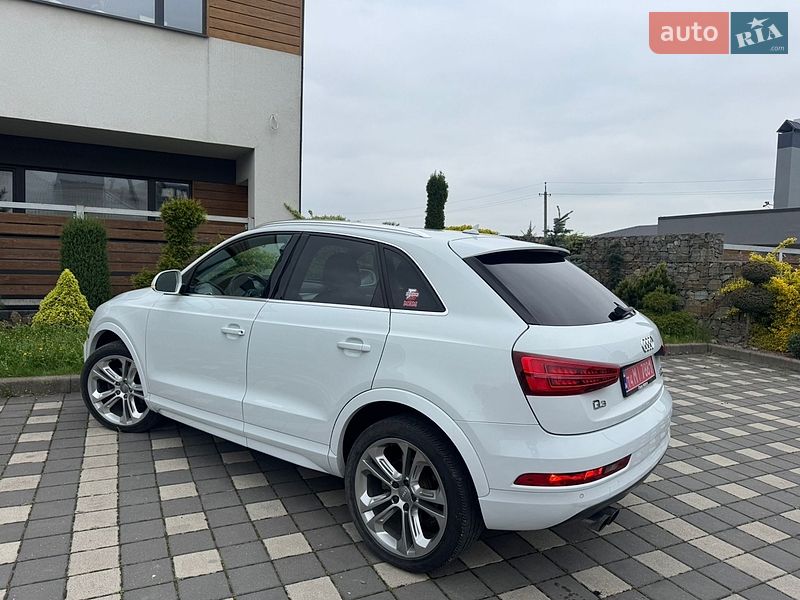 Внедорожник / Кроссовер Audi Q3 2017 в Стрые