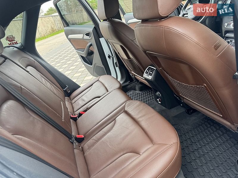 Внедорожник / Кроссовер Audi Q3 2017 в Стрые
