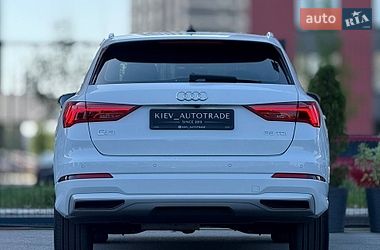 Позашляховик / Кросовер Audi Q3 2020 в Києві