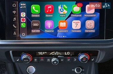Позашляховик / Кросовер Audi Q3 2020 в Києві