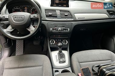 Внедорожник / Кроссовер Audi Q3 2014 в Ивано-Франковске