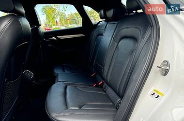Внедорожник / Кроссовер Audi Q3 2017 в Киеве