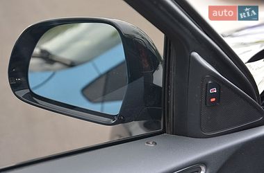 Позашляховик / Кросовер Audi Q3 2016 в Києві