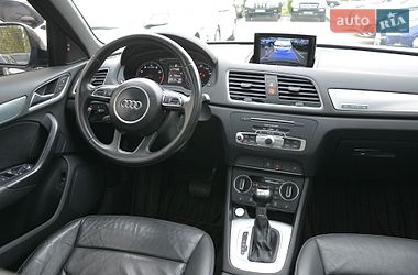 Позашляховик / Кросовер Audi Q3 2016 в Києві
