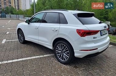 Внедорожник / Кроссовер Audi Q3 2022 в Киеве