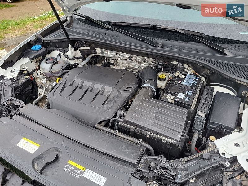 Внедорожник / Кроссовер Audi Q3 2022 в Киеве