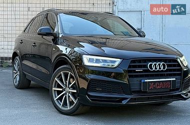 Внедорожник / Кроссовер Audi Q3 2017 в Одессе