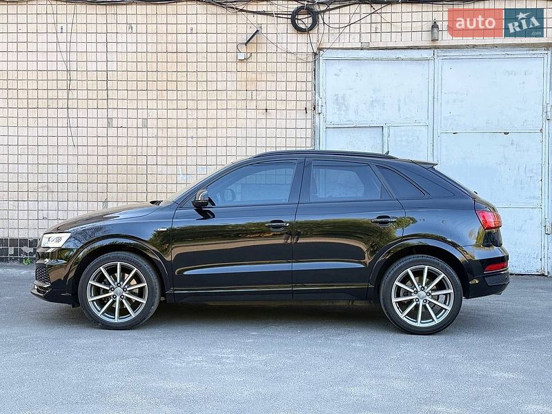 Внедорожник / Кроссовер Audi Q3 2017 в Одессе