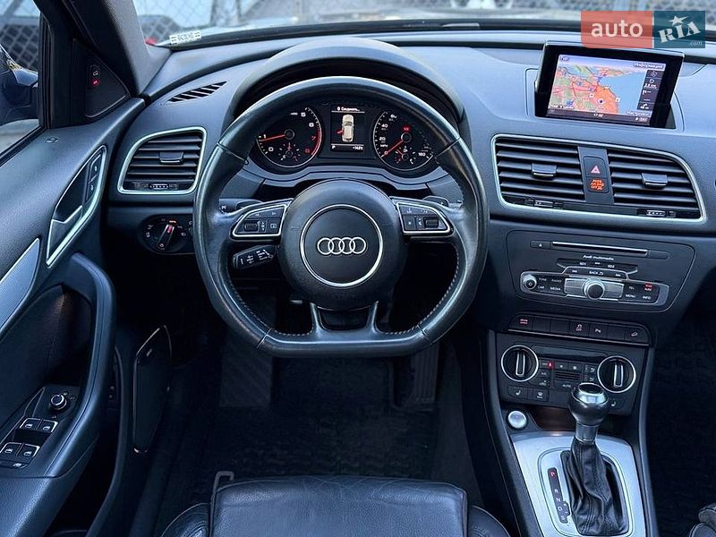 Внедорожник / Кроссовер Audi Q3 2017 в Одессе