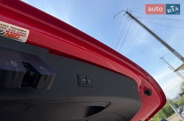 Внедорожник / Кроссовер Audi Q3 2016 в Львове