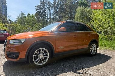 Внедорожник / Кроссовер Audi Q3 2011 в Киеве