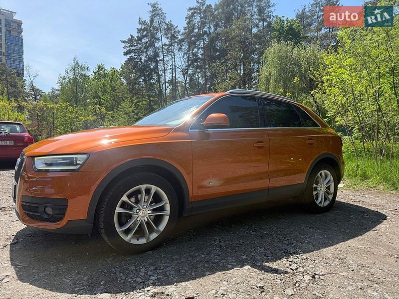 Внедорожник / Кроссовер Audi Q3 2011 в Киеве