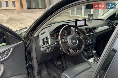 Внедорожник / Кроссовер Audi Q3 2017 в Черновцах