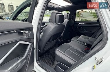 Внедорожник / Кроссовер Audi Q3 2023 в Киеве