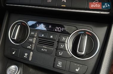 Позашляховик / Кросовер Audi Q3 2016 в Білогородці