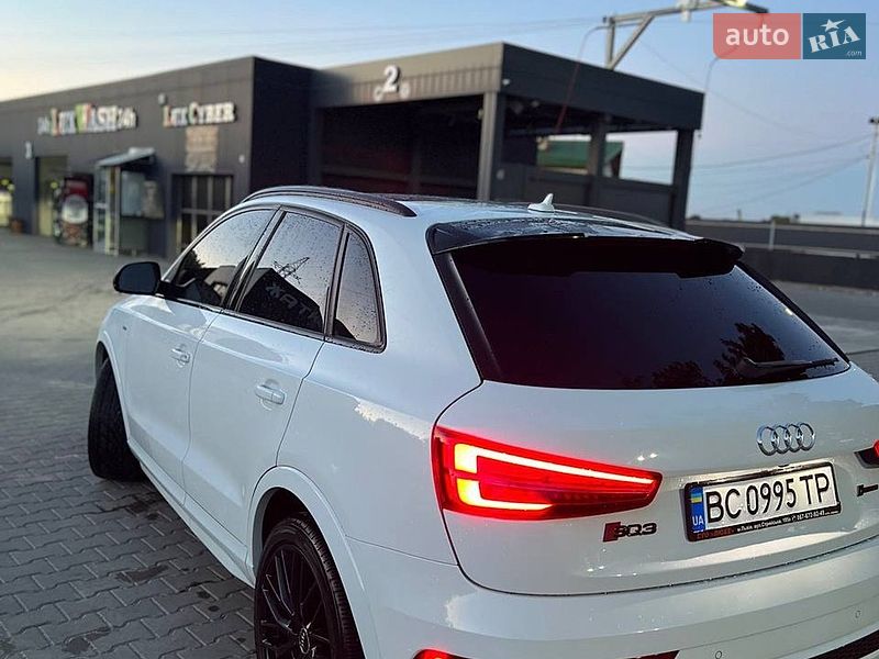 Позашляховик / Кросовер Audi Q3 2017 в Львові