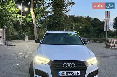 Позашляховик / Кросовер Audi Q3 2017 в Львові