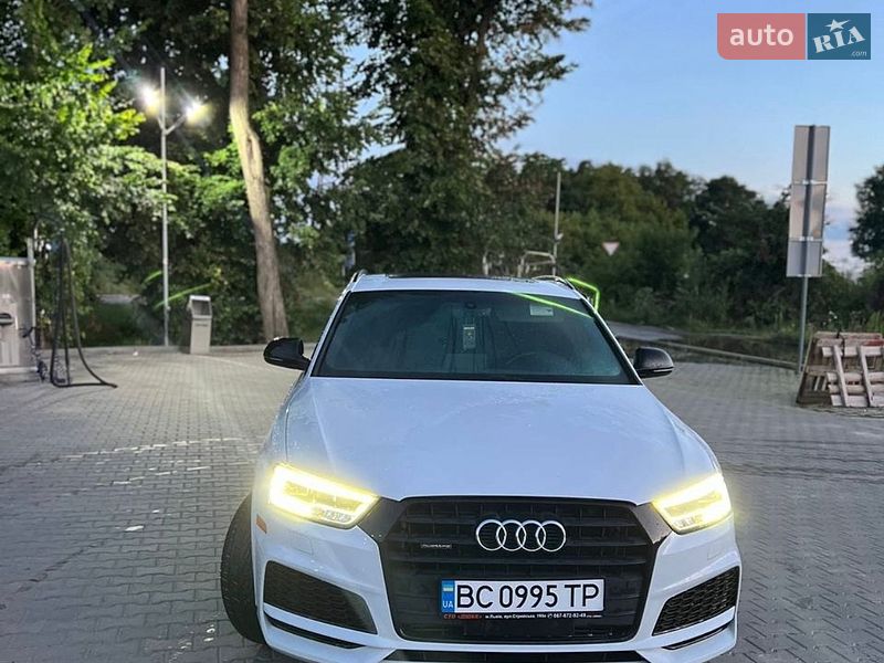 Позашляховик / Кросовер Audi Q3 2017 в Львові