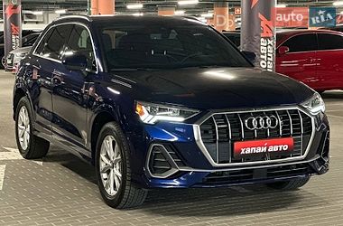Позашляховик / Кросовер Audi Q3 2024 в Києві