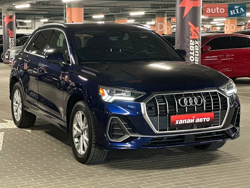 Позашляховик / Кросовер Audi Q3 2024 в Києві