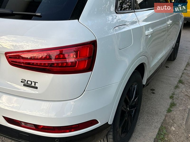 Позашляховик / Кросовер Audi Q3 2016 в Тернополі
