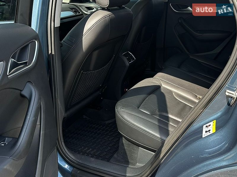 Позашляховик / Кросовер Audi Q3 2015 в Києві