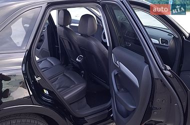 Позашляховик / Кросовер Audi Q3 2016 в Чернівцях