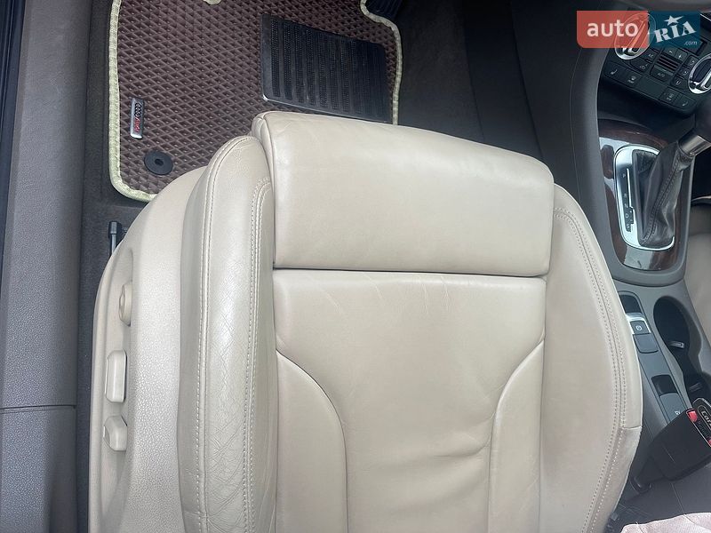 Внедорожник / Кроссовер Audi Q3 2013 в Николаеве