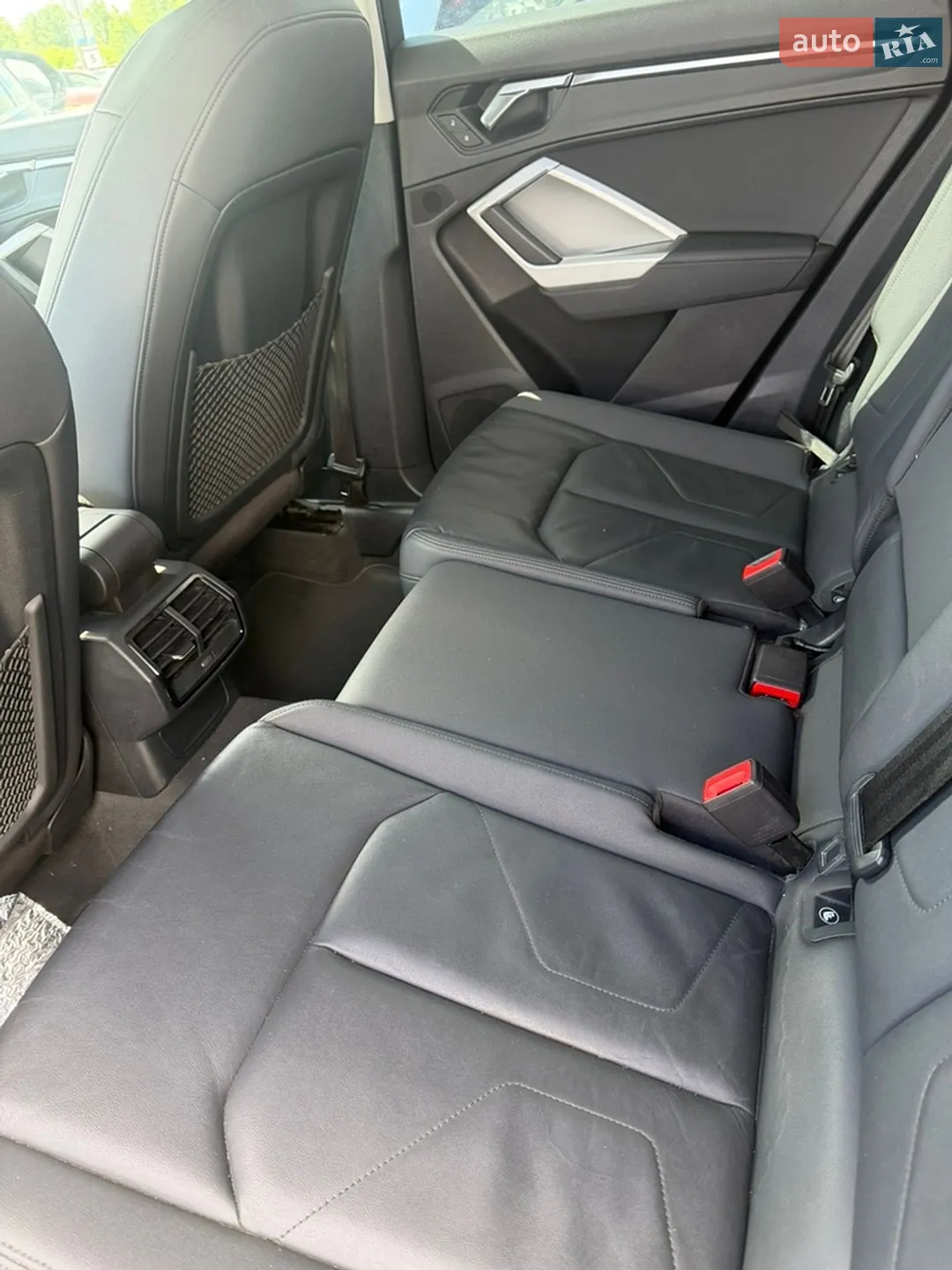 2019 Audi Q3 - мініатюра 18