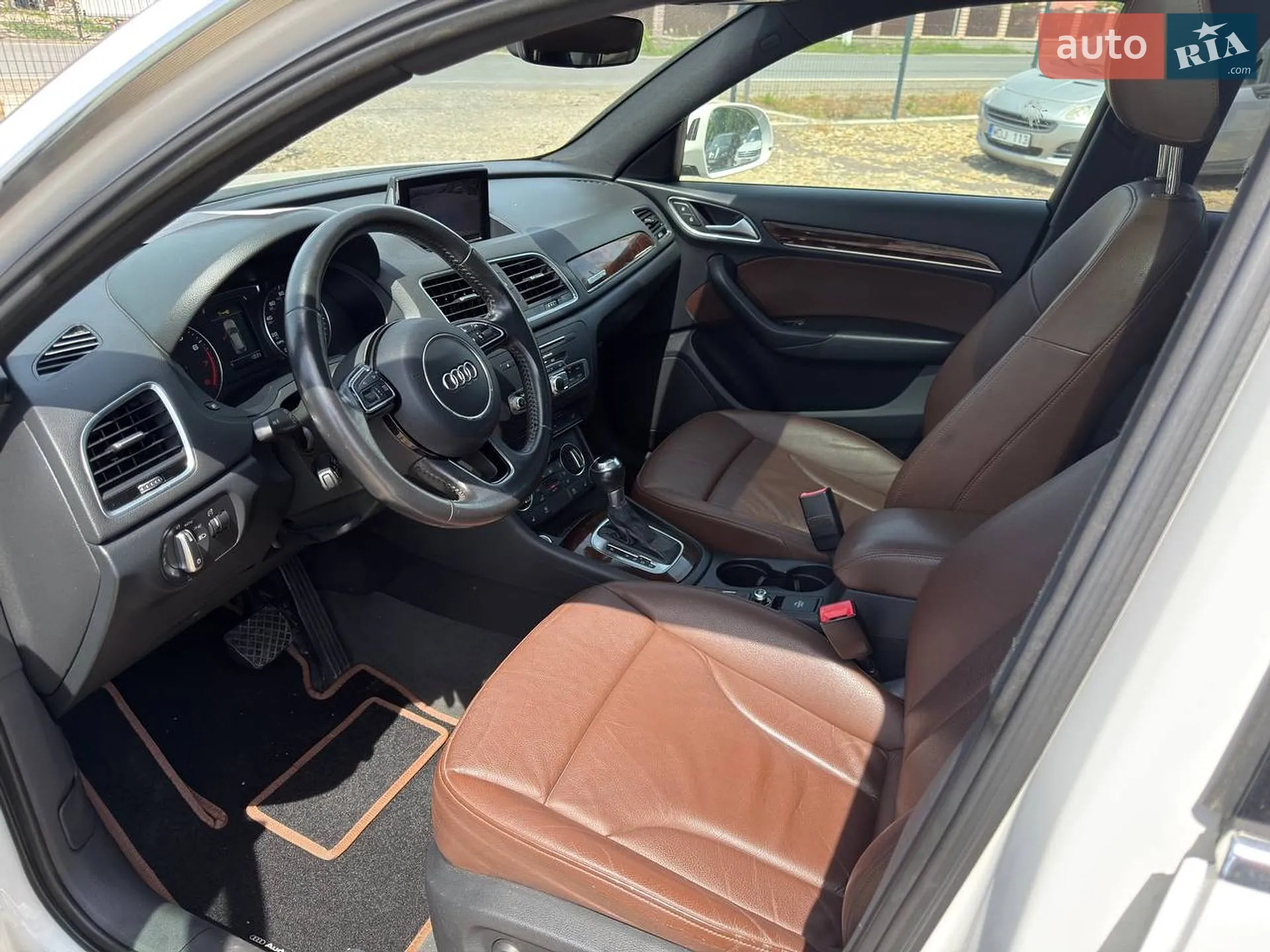 2016 Audi Q3 - мініатюра 13