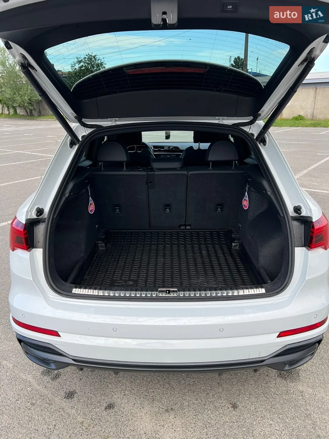 2022 Audi Q3 - мініатюра 12