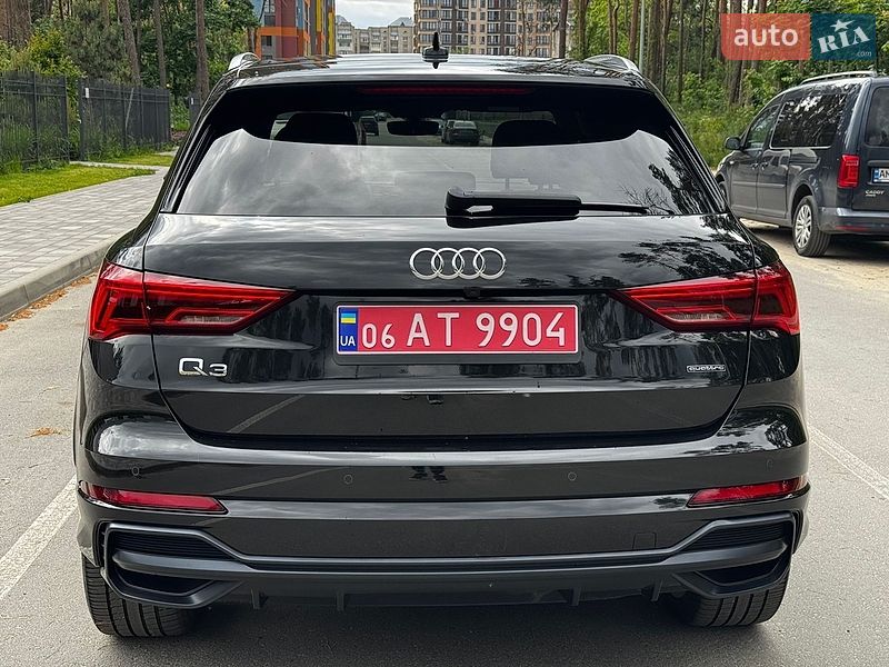 Позашляховик / Кросовер Audi Q3 2020 в Житомирі