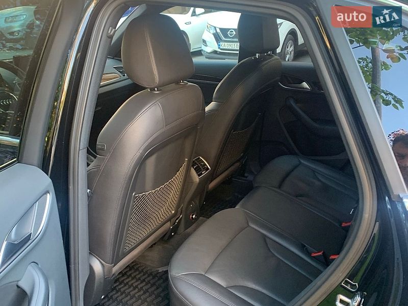 Позашляховик / Кросовер Audi Q3 2017 в Києві