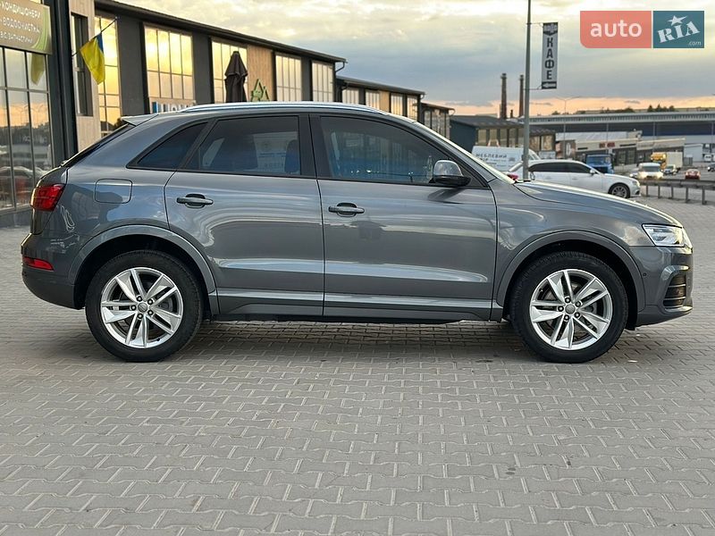 Позашляховик / Кросовер Audi Q3 2016 в Тернополі