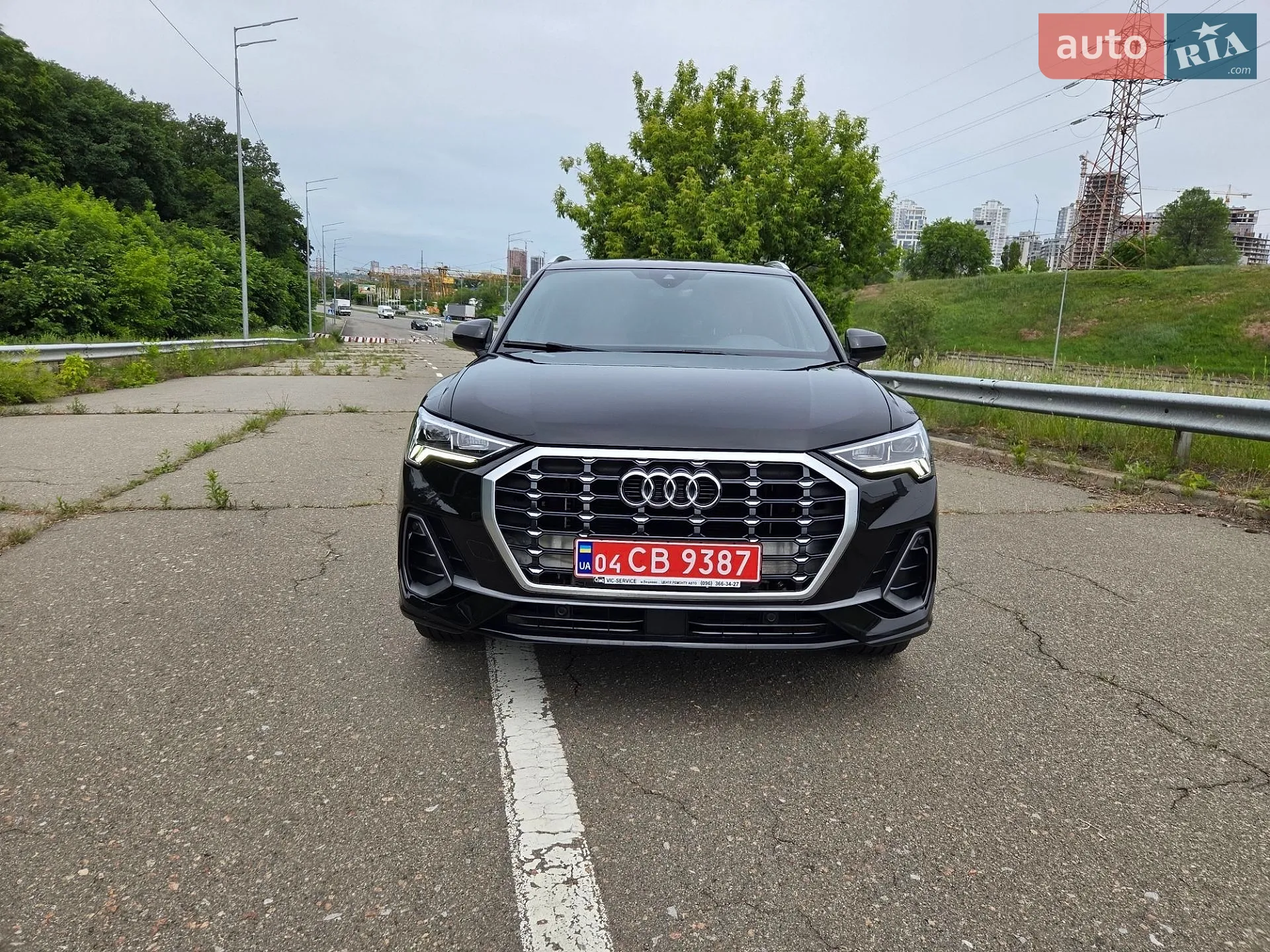 2020 Audi Q3 - мініатюра 2