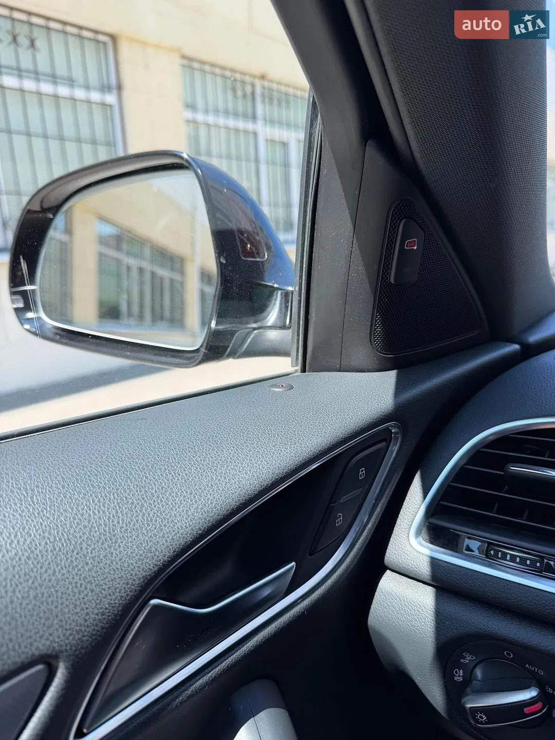2016 Audi Q3 - мініатюра 10