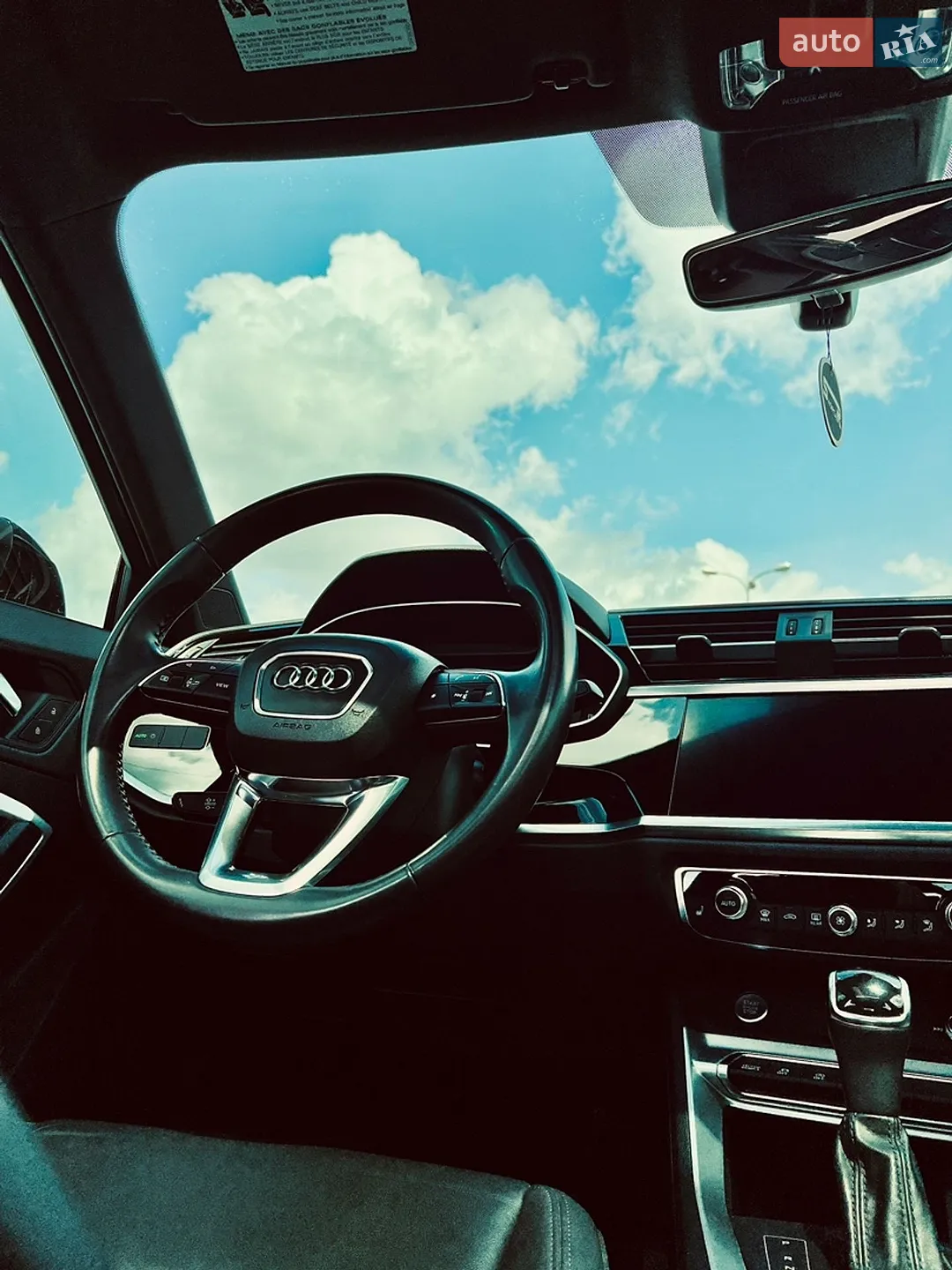 2019 Audi Q3 - мініатюра 25
