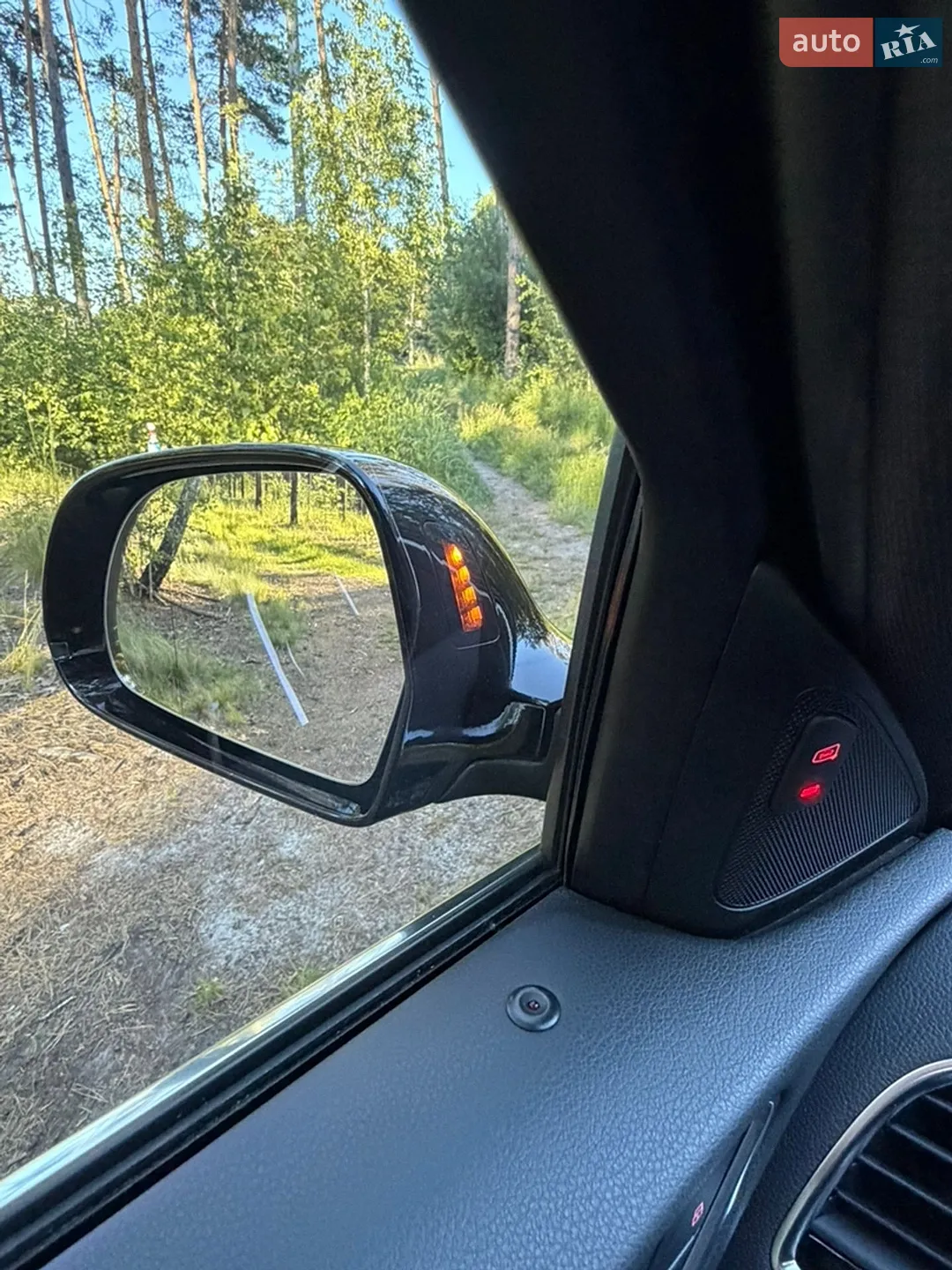 2017 Audi Q3 - мініатюра 33