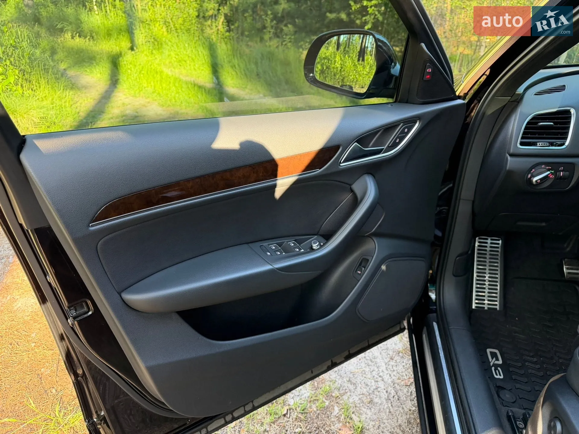 2017 Audi Q3 - мініатюра 31