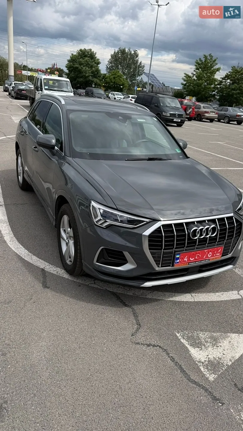 2019 Audi Q3 - мініатюра 2