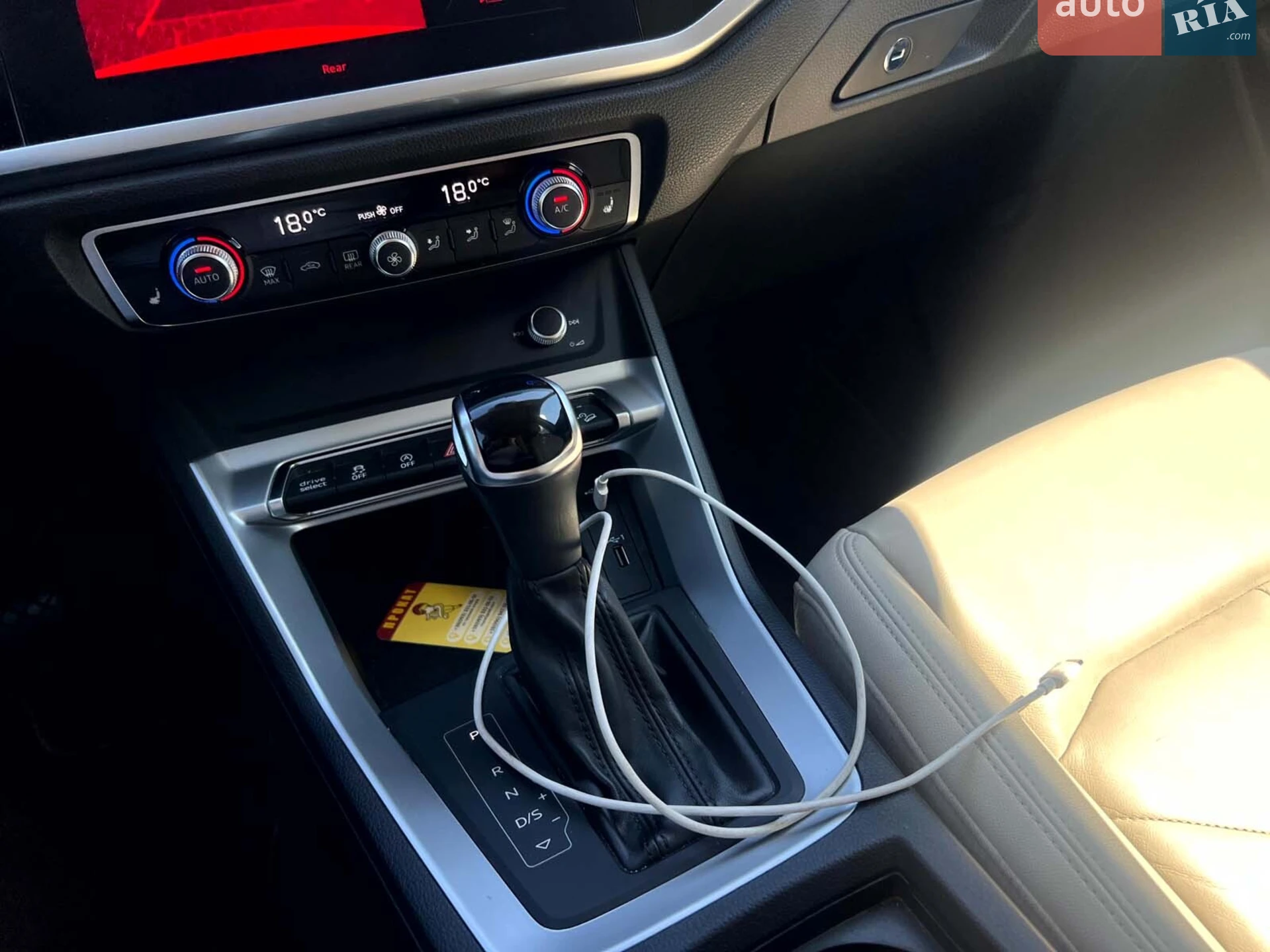 2019 Audi Q3 - мініатюра 14