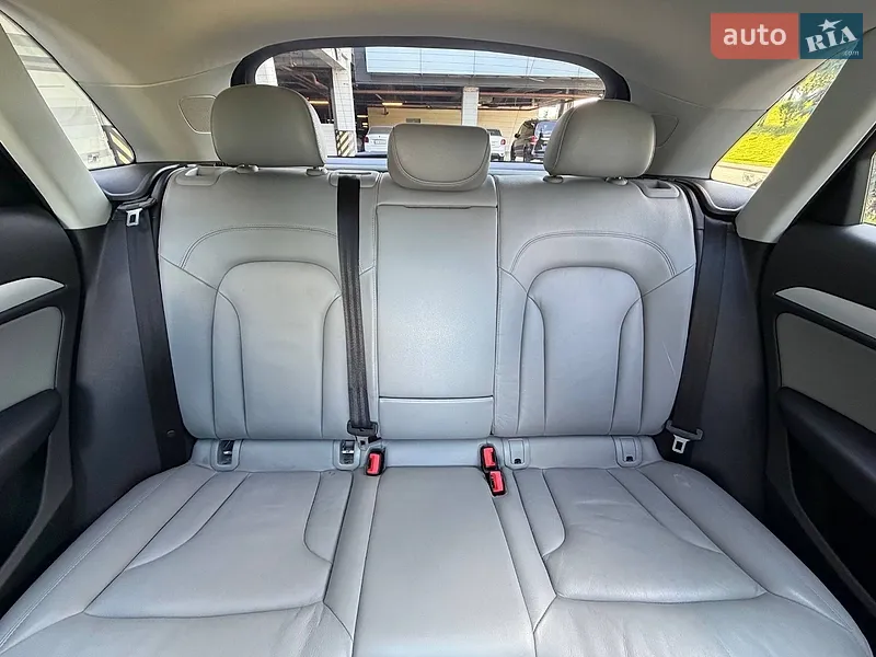 Audi Q3 2017 VIN WA1BCCFS3HR016625 фото оголошення 14 з 74