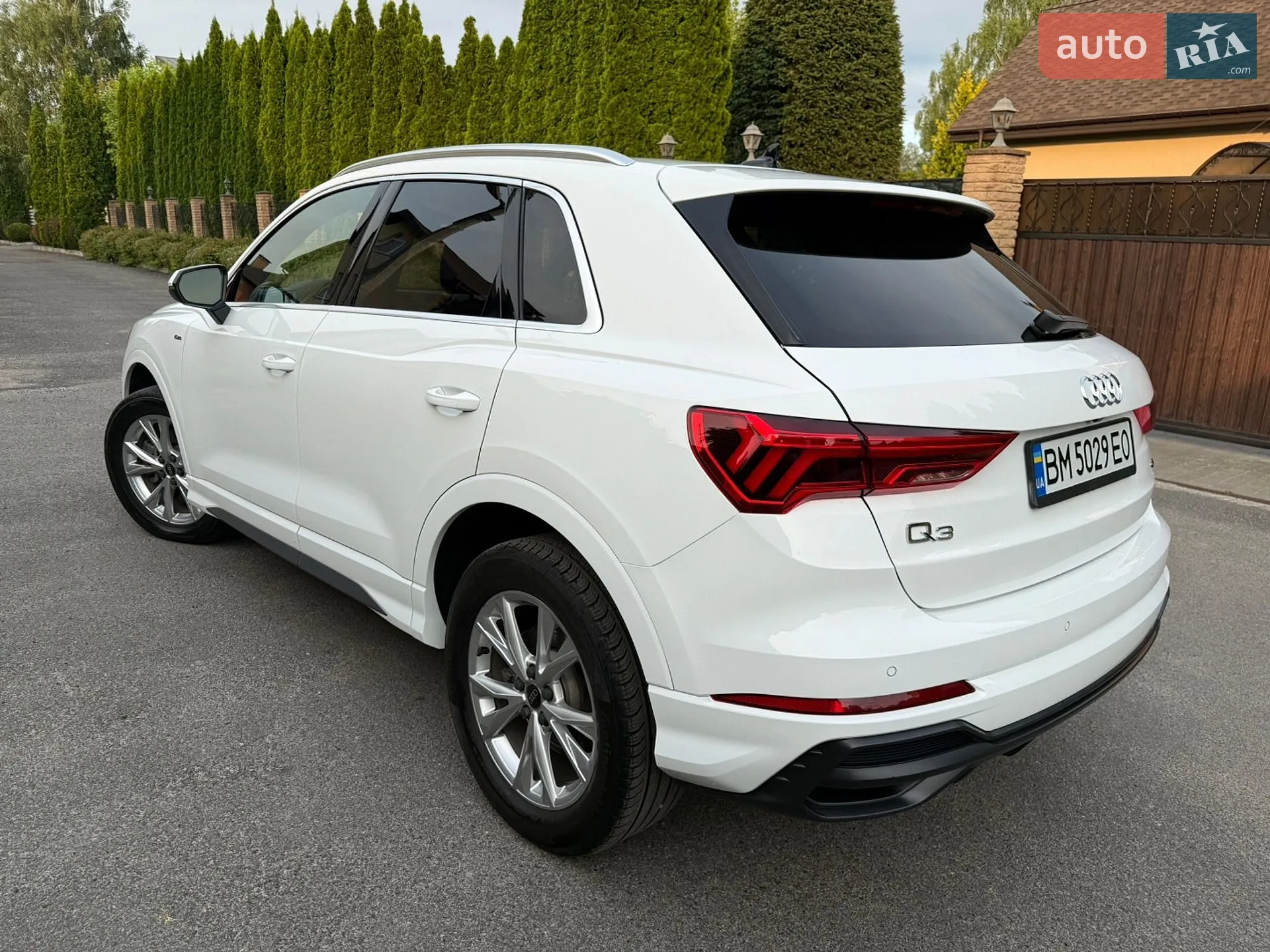 Audi Q3 2023 VIN WA1DECF33P1106205 фото оголошення 9 з 38