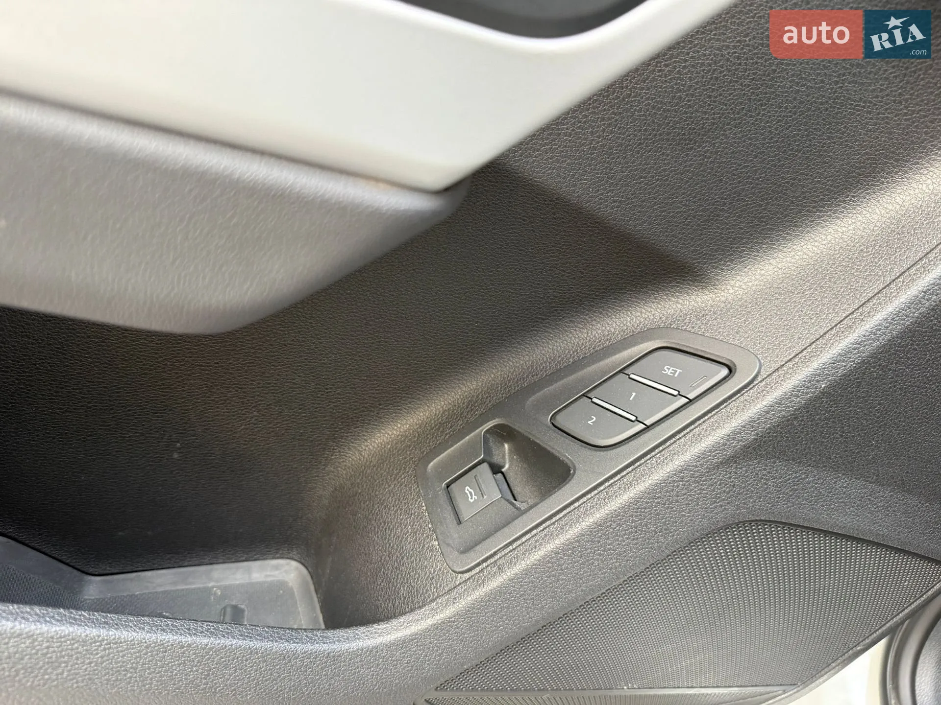 Audi Q3 2023 VIN WA1DECF33P1106205 фото оголошення 20 з 38