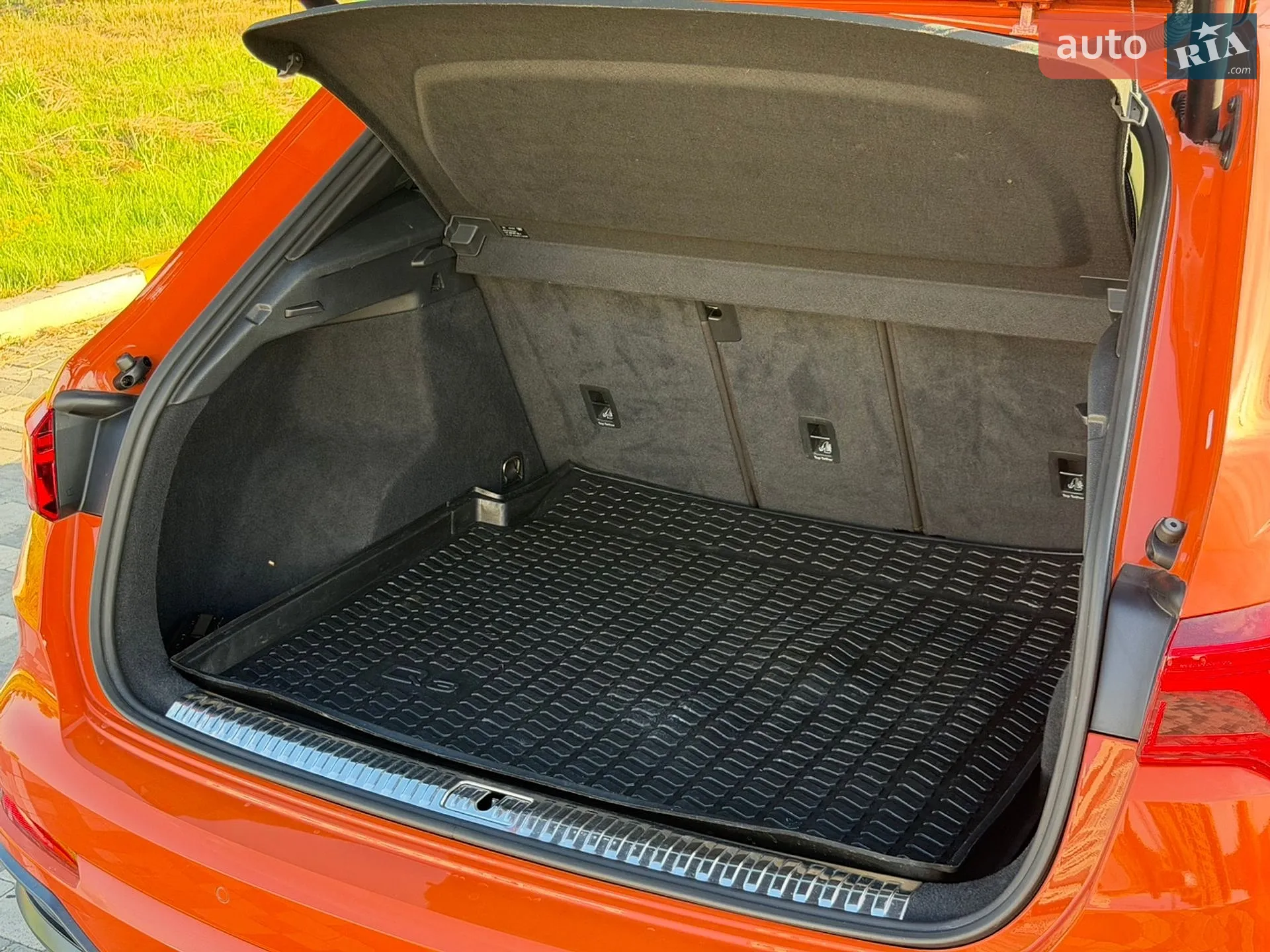 2019 Audi Q3 - мініатюра 20