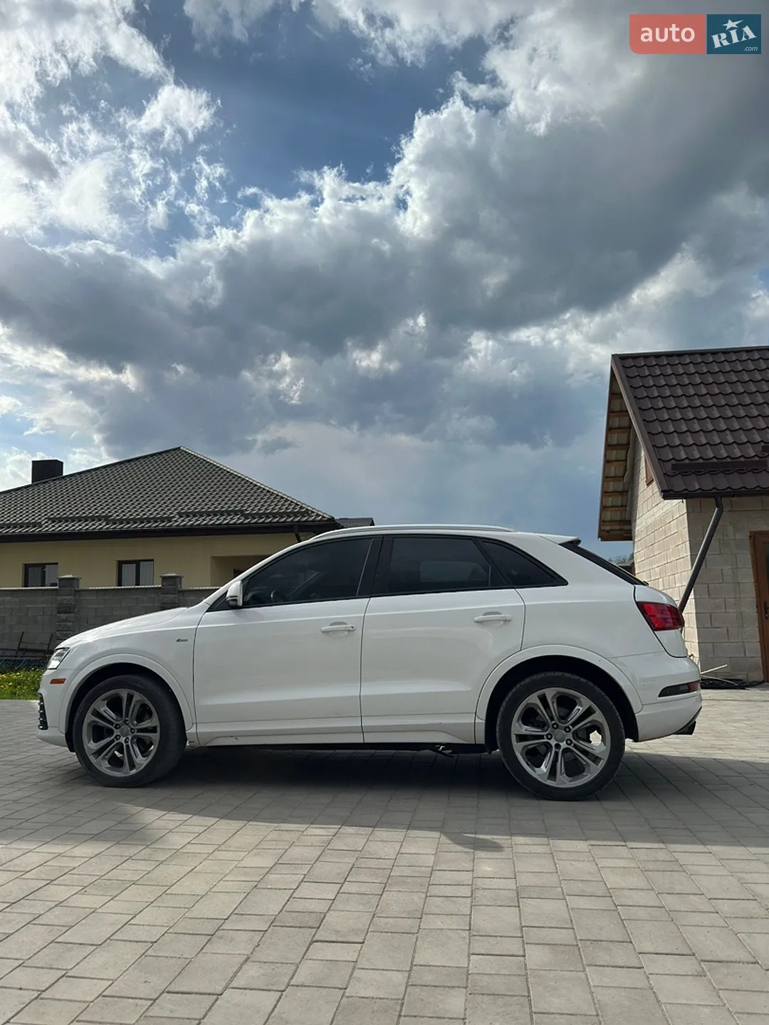 2017 Audi Q3 - мініатюра 18